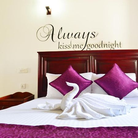 Cinnamon Holiday Inn هيكادوفا المظهر الخارجي الصورة