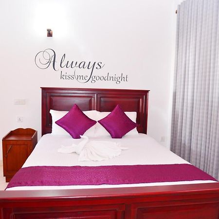 Cinnamon Holiday Inn هيكادوفا المظهر الخارجي الصورة